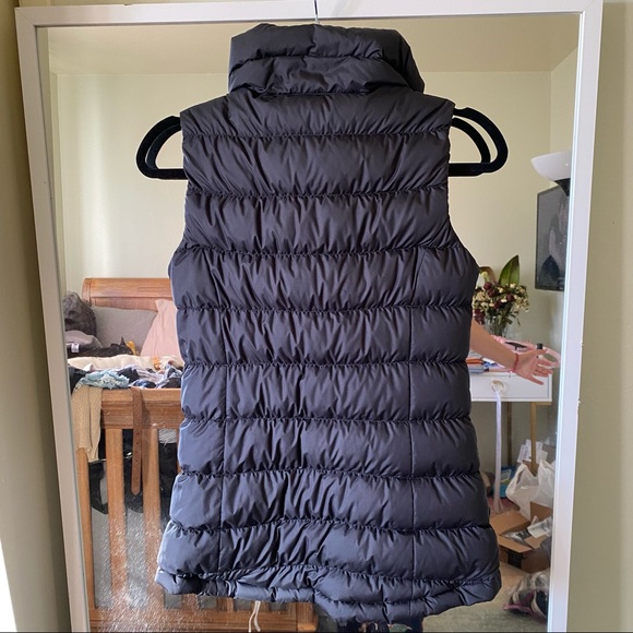 Athleta Asymmetrical zip puffer vest - Picture 3 of 3